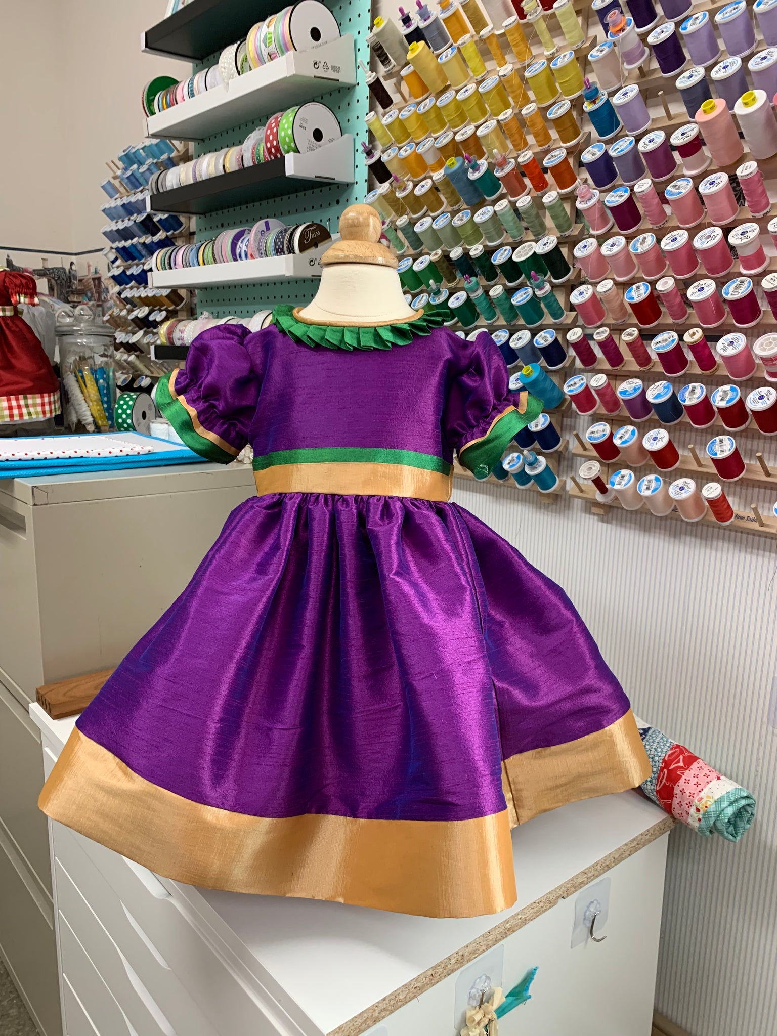 Mardi Gras color theme Beauty - Sunday Best - Poly Silk Dupioni - Wedd Ruth Sewing Room Mardi Gras color theme Beauty - Sunday Best - Poly Silk Dupioni - Wedd Ruth Sewing Room